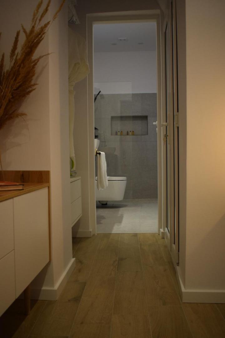 Voya - A Luxury Oasis In The Old Town *